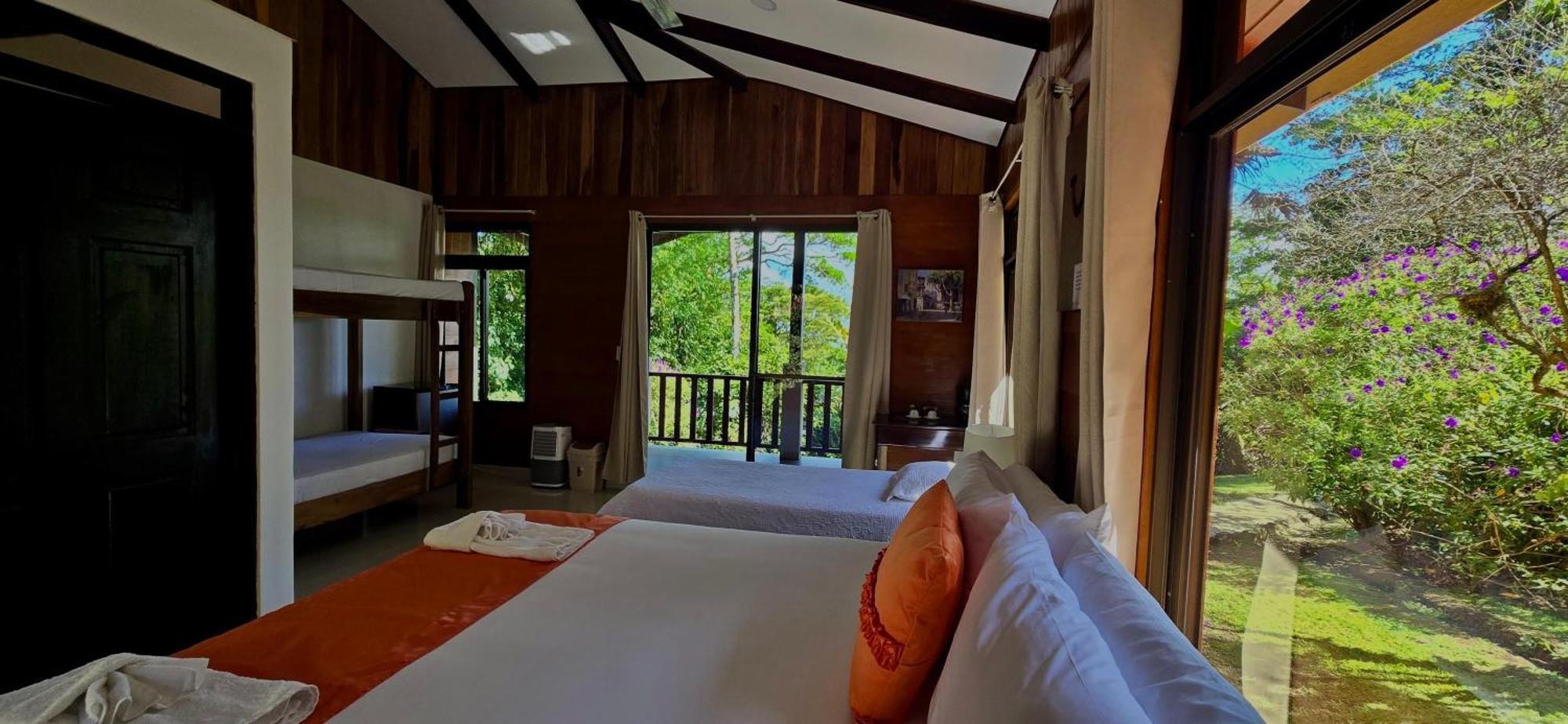 Heliconias Rainforest Lodge Bijagua Bagian luar foto