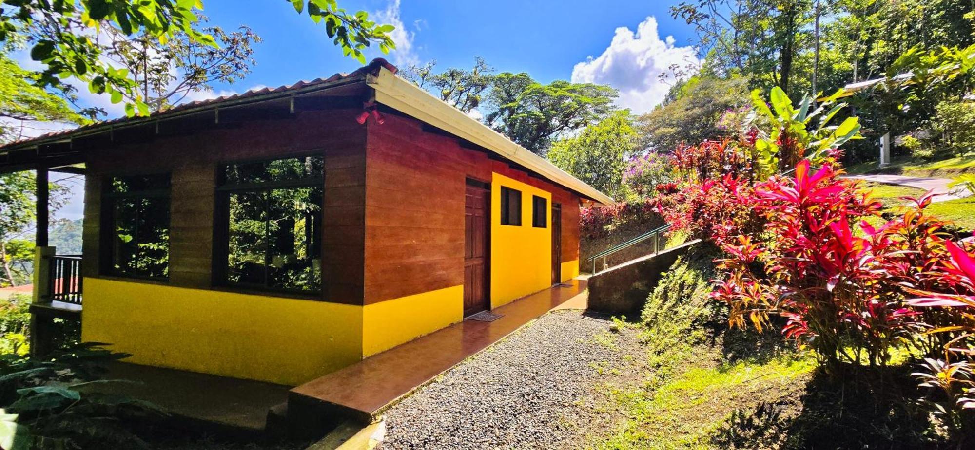 Heliconias Rainforest Lodge Bijagua Bagian luar foto